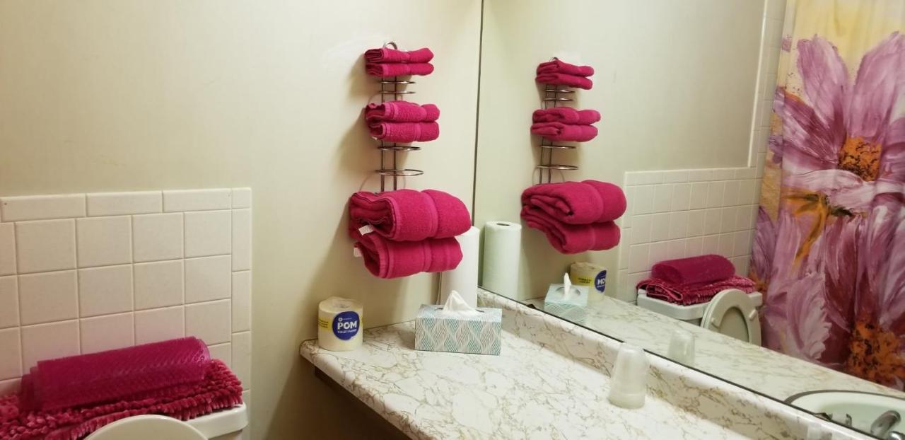 Pittsfield Motor Inn 외부 사진