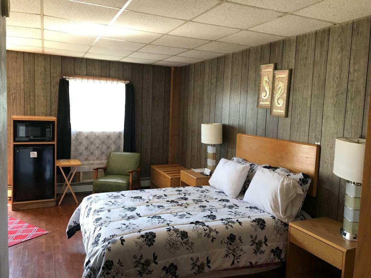 Pittsfield Motor Inn 외부 사진